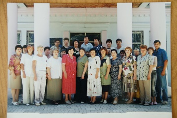 Коллектив районной санэпидемстанции. 2002 год