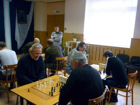 В ЦВР «Родные истоки» состоялся шахматный турнир, посвященный 70-летию освобождения Новопокровской от немецко-фашистских захватчиков