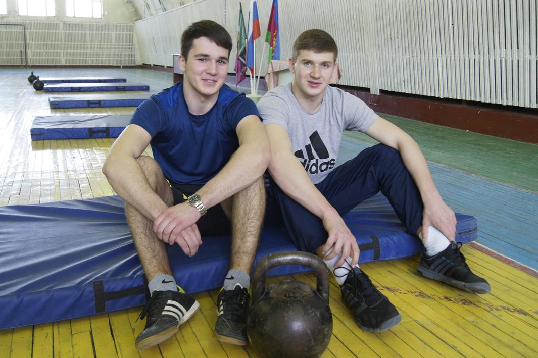 Победители в личном зачете соревнований Максим Царев  и Дмитрий Сергеев