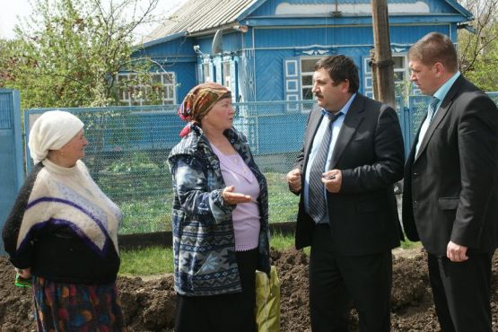 А.Н. Сотников провел встречу с жителями улицы Новосадовой поселка Кубанского