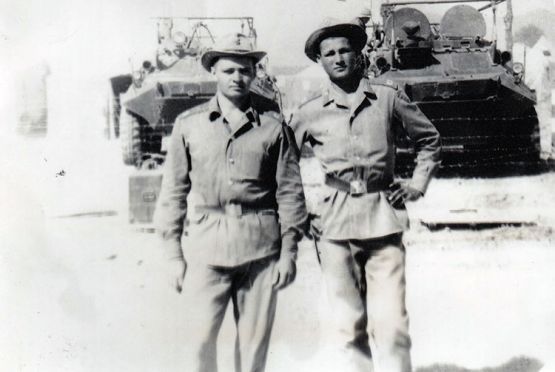 В.С.Охрименко (слева) первый год в Афганистане.